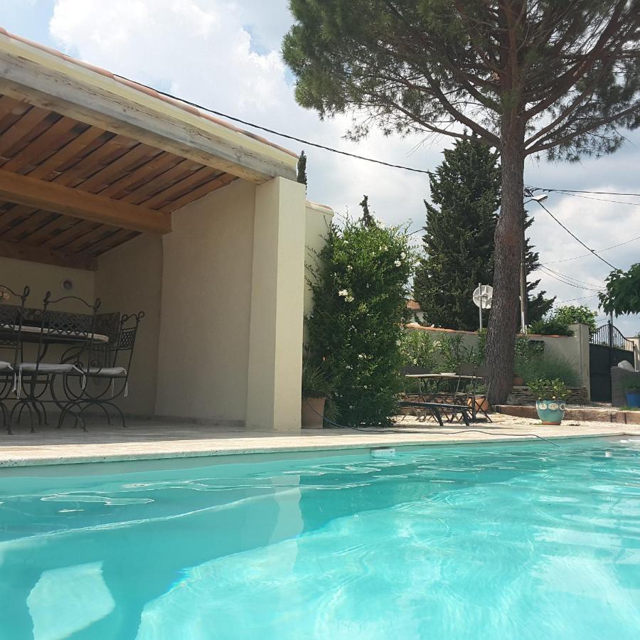 Bed and Breakfast Philoxenia Pourrieres Exterior foto